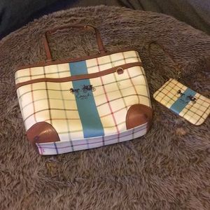 Vintage Coach Handbag with Matching Wristlet